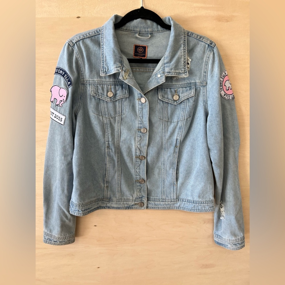 Ivory Ella Women’s Jean Jacket- Purposefully distressed with cute patches (XL).